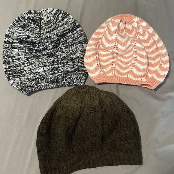 Knit Beanie Collection - Picture 4 of 5